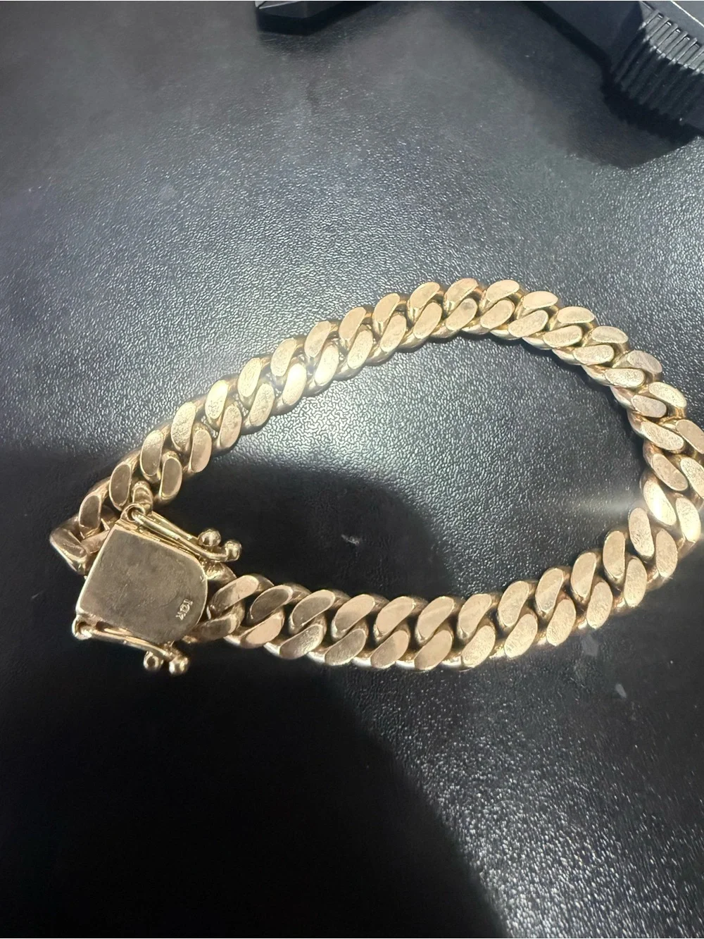 10k gold Miami cuban link chain “7.5 inches 9mm 36.6 grams